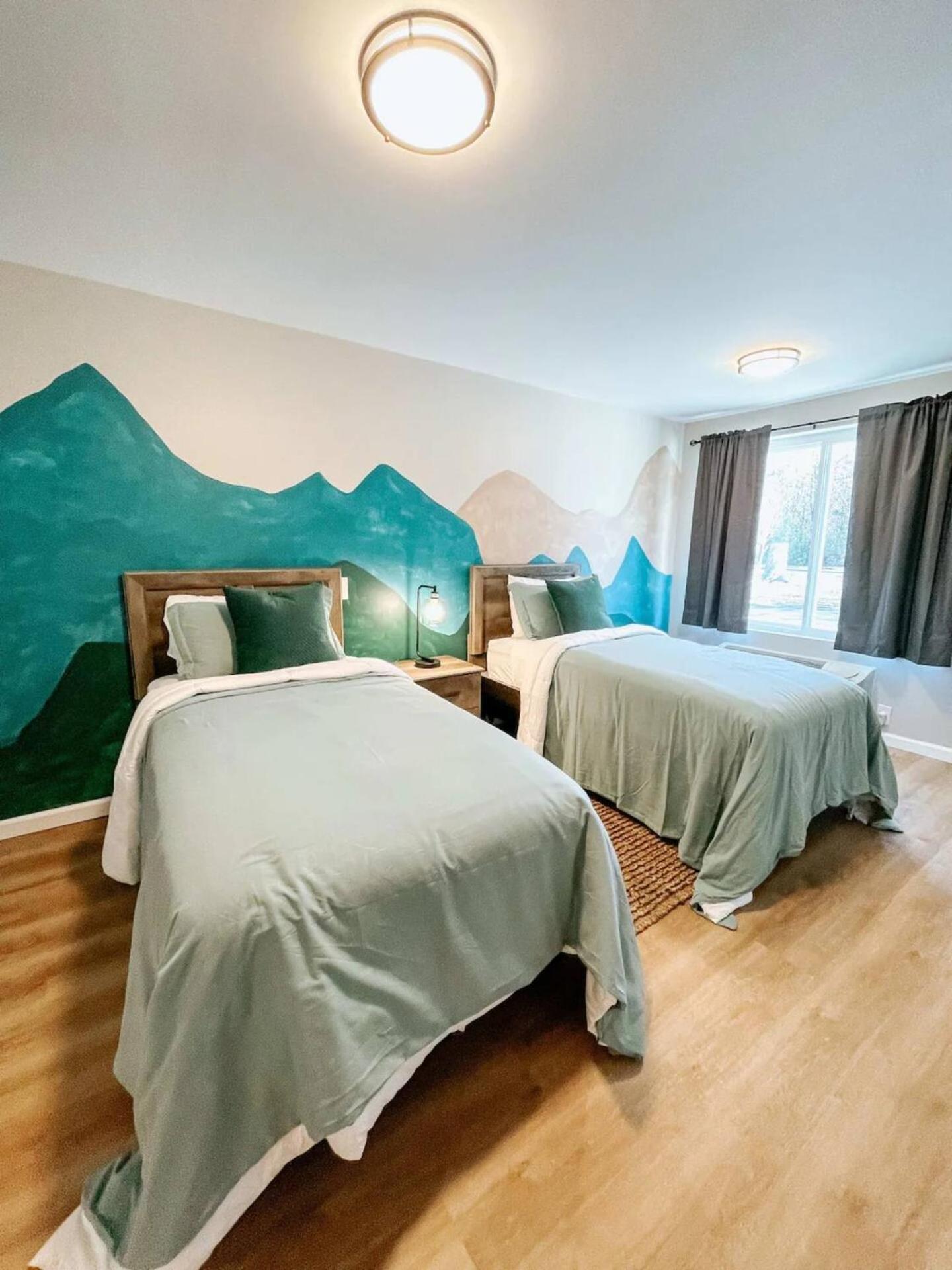 Mountain Family Twin Room ทาวน์เซนด์ ภายนอก รูปภาพ