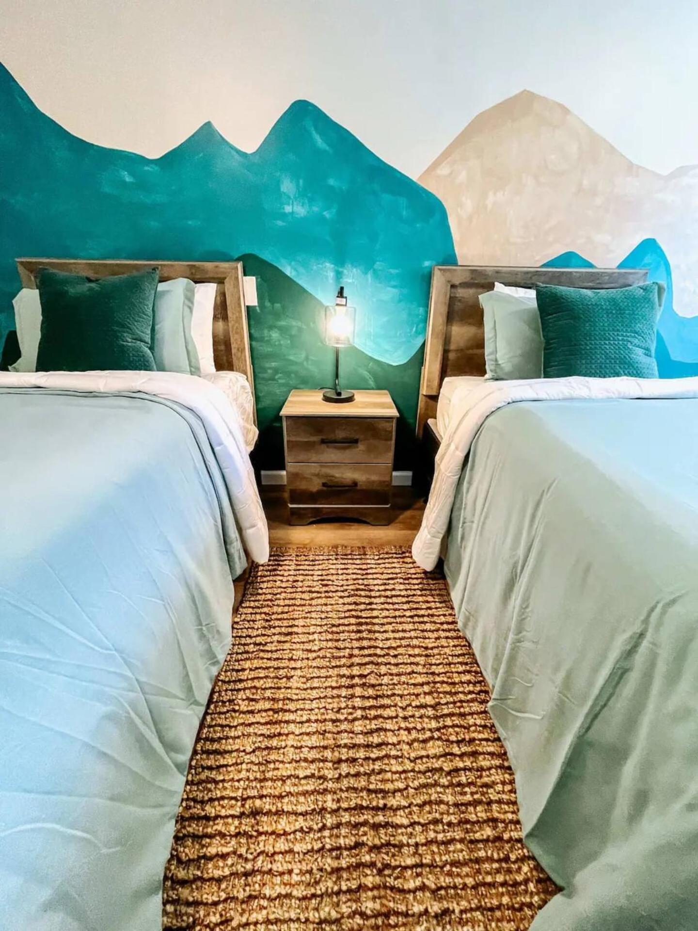 Mountain Family Twin Room ทาวน์เซนด์ ภายนอก รูปภาพ
